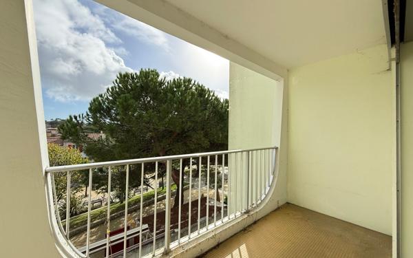 Appartement à vendre    2 pièces •  Saint-Palais-sur-Mer