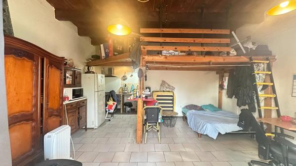 Bas de maison T4 en pleine campagne + Appartement T1