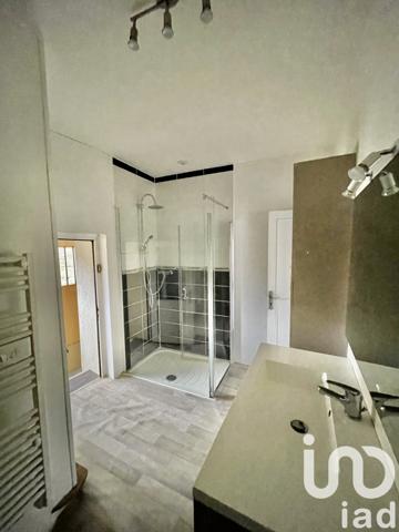 Immeuble à vendre 214 m² Crézancy