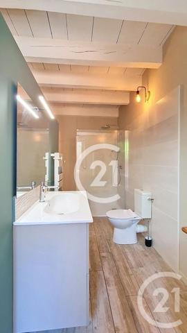 Maison à vendre  5 pièces - 165 m 2   ST MARTIN DE CRAU  - 13