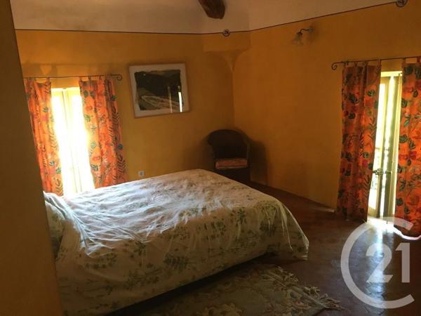 Maison à vendre  6 pièces - 201,47 m 2   BARJOLS  - 83