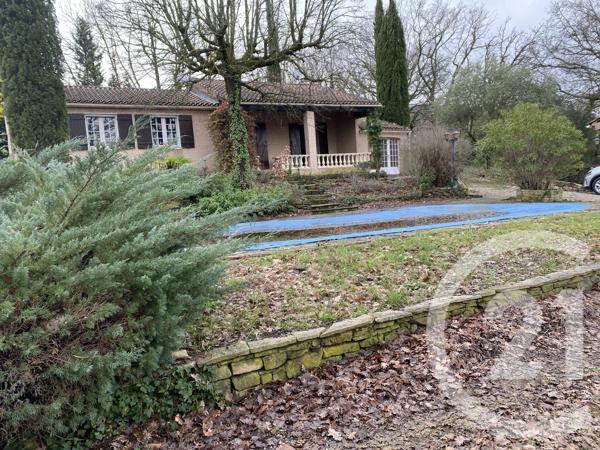 Maison à vendre  6 pièces - 201,47 m 2   BARJOLS  - 83