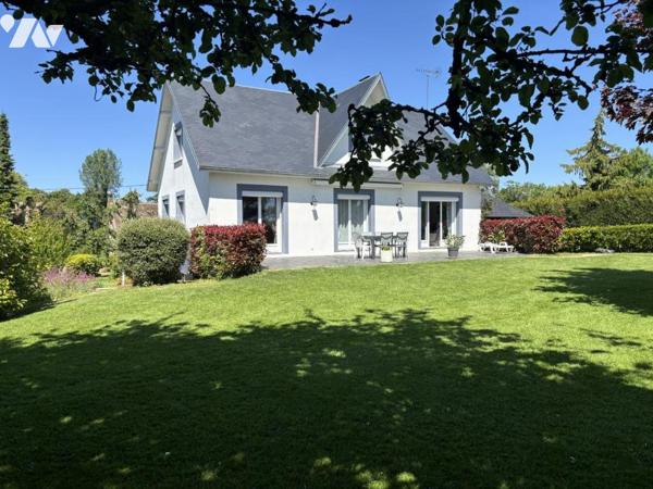 SAINT ROMAIN DE COLBOSC - Maison type F5 