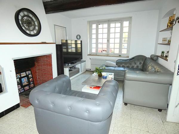 Maison de village 160m² avec cour, terrasse et grand garage