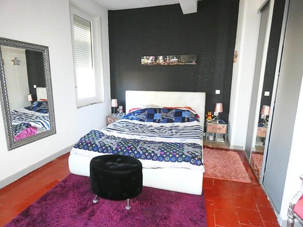 Maison de village 160m² avec cour, terrasse et grand garage
