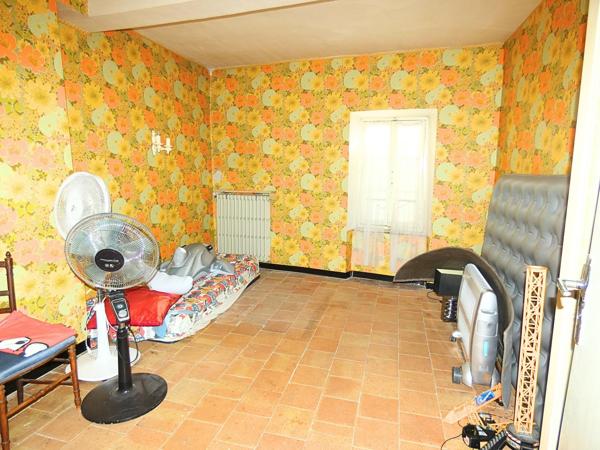 Maison de village 160m² avec cour, terrasse et grand garage