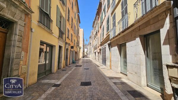 Immeuble à vendre 452m² Toulon (83000)