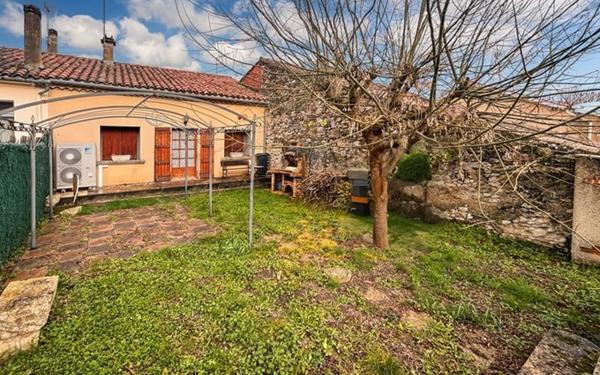 Maison à vendre    4 pièces •  Lectoure