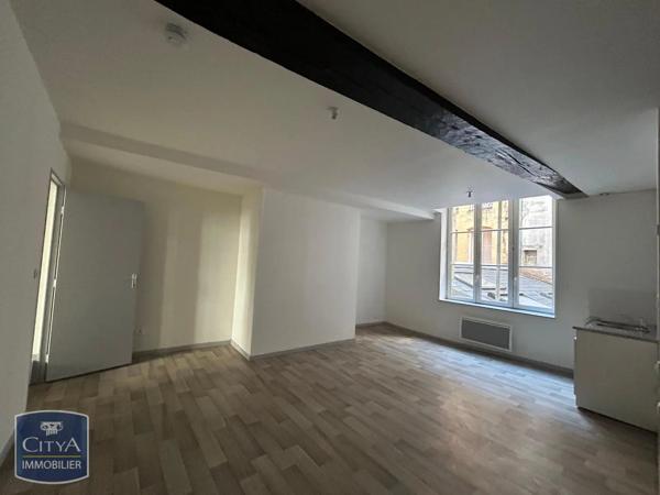 Appartement à louer 2 pièces 54.74m² Sedan (08200)