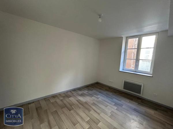 Appartement à louer 2 pièces 54.74m² Sedan (08200)
