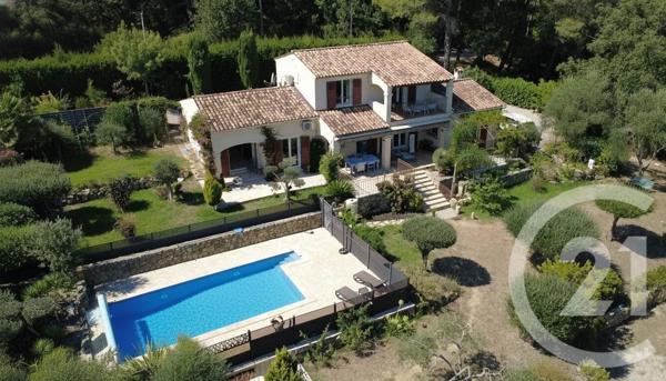 Maison à vendre  7 pièces - 147,50 m 2   ANTIBES  - 06