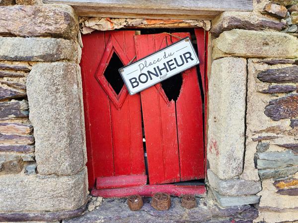 RARE Ensemble immobilier à CAMPENEAC