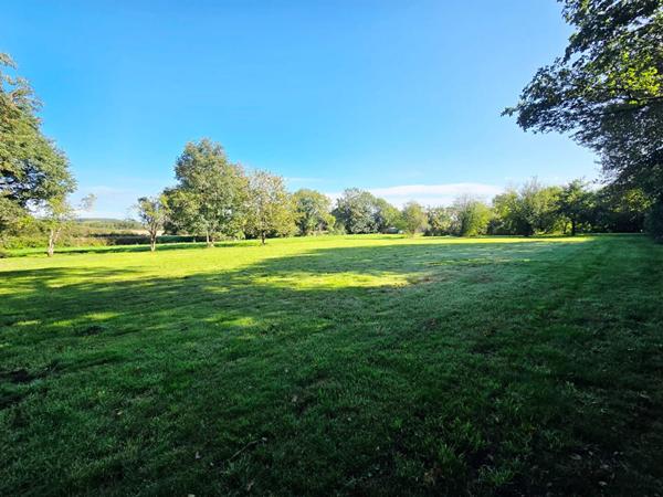 RARE Ensemble immobilier à CAMPENEAC