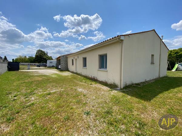 Vente maison Jarnac Champagne : 243 000 € - AJP Immobilier Pons