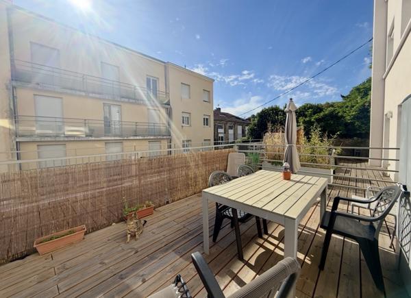 APPARTEMENT T2 AVEC TERRASSE