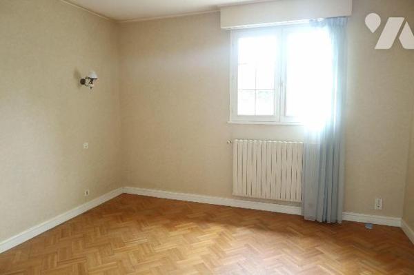 ESCLUSIVITE. LANDERNEAU (29800) - Au calme au fond d'une impasse, Maison sur un terrain constru...