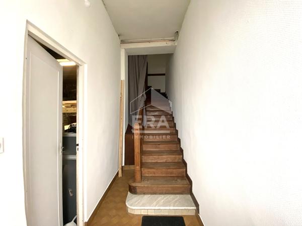 Oloron Sainte Marie - Maison de ville rénové de 73 m²  avec terrasse, jardin et garage