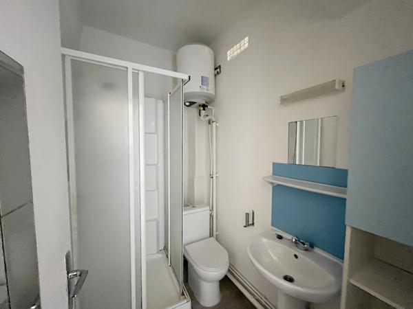 STUDIO MEUBLE - 12.97 m² - LILLE WAZEMMES