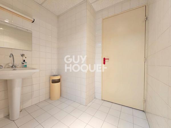 À VENDRE LOCAL COMMERCIAL / PROFESSIONNEL À RILLIEUX-LA-PAPE