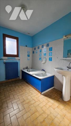 MONDOUBLEAU PROCHE SUPER U maison 85M²