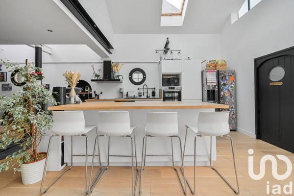 Maison à vendre 9 pièces 230 m² Suresnes