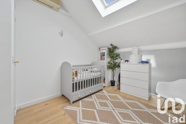 Maison à vendre 9 pièces 230 m² Suresnes