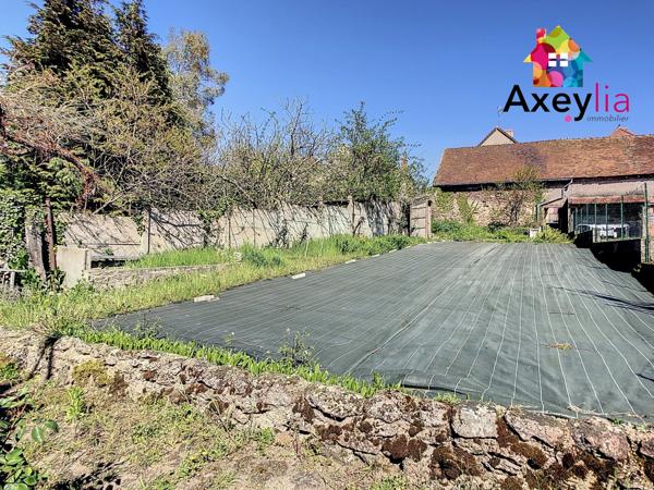 Saint-Agnan (71160) A VENDRE- SAINT-AGNAN- MAISON DE VILLAGE AVEC GARAGE ET JARDIN