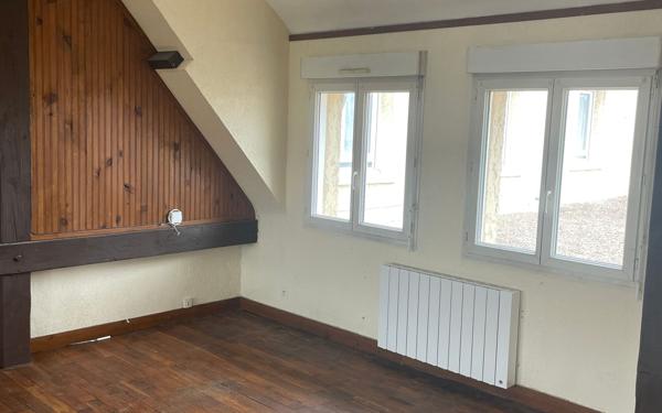 Appartement à louer    3 pièces •  Cosne-Cours-sur-Loire