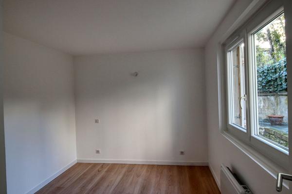 17200 ROYAN ROYAN - Immeuble