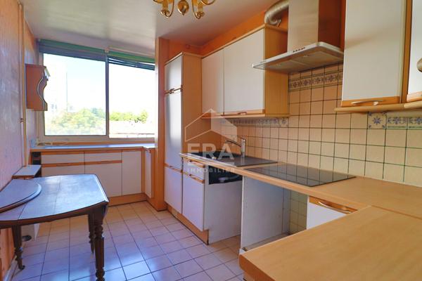 MARSEILLE 10E ? T3/4 ? 80 m² ? BALCONS ? BOX ? CAVE ? ASCENSEUR ? TRAVERSANT SUD/NORD