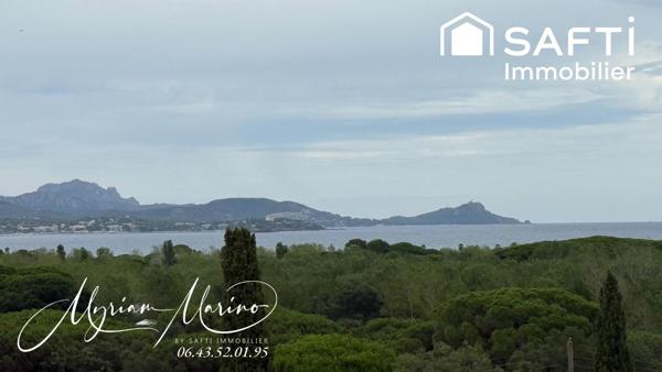 Saint-Aygulf – Villa 8 pièces de 248 m² avec vue mer, 6 chambres, double garage et terrain de 1 000 m²
