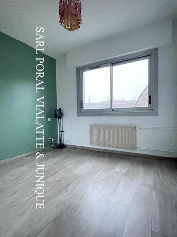 Appartement à louer à Lagnieu dans l'Ain (01150), ref : 01031-L668