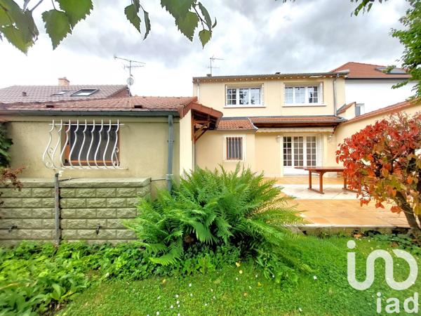 Maison à vendre 8 pièces 151 m² Quincy-Voisins