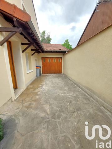 Maison à vendre 8 pièces 151 m² Quincy-Voisins