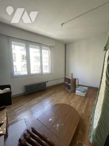 AMIENS (80) - Centre-ville - APPARTEMENT T4 -