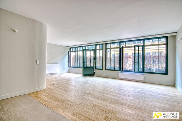 Versailles Notre -Dame - Maison 4/5 pièces 116.90 m ² au sol avec terrasse de 25 m² 1 140 000 € **  - Référence  28408