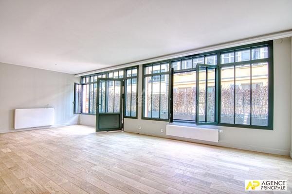 Versailles Notre -Dame - Maison 4/5 pièces 116.90 m ² au sol avec terrasse de 25 m² 1 140 000 € **  - Référence  28408
