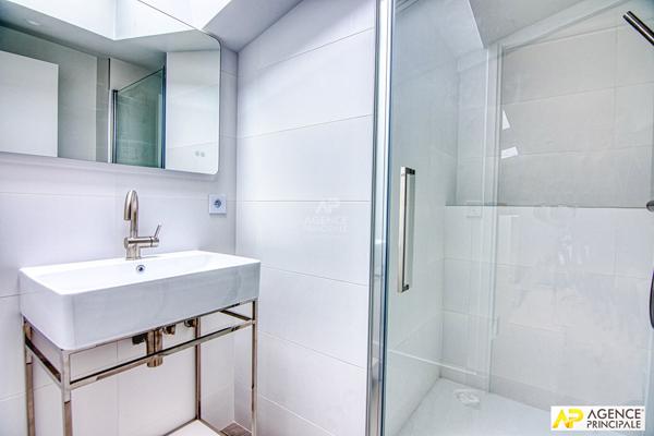 Versailles Notre -Dame - Maison 4/5 pièces 116.90 m ² au sol avec terrasse de 25 m² 1 140 000 € **  - Référence  28408