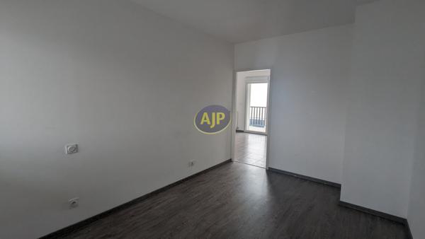 Location appartement Nantes : 588 € - AJP Immobilier Nantes Sud