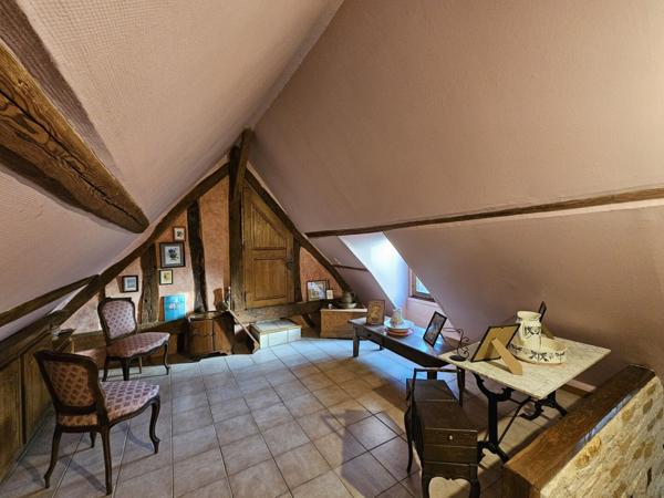 Maison familiale au calme sur terrain de 3342m2