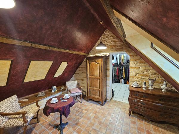 Maison familiale au calme sur terrain de 3342m2