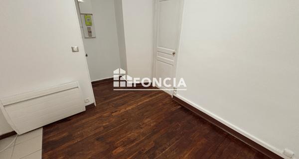 Location Studio 24.73 m² - Arcueil 94110