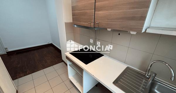 Location Studio 24.73 m² - Arcueil 94110
