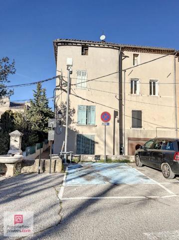 RIANS MAISON T4 AVEC COUR ET CAVE INVESTISSEUR