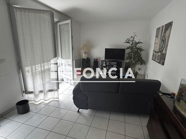 Location Appartement 3 pièces 64.51 m² - 30 AVENUE PASTEUR RESIDENCE LES SOURCES DE BEAUREPAIRE APPART A33 Chamalieres 63400