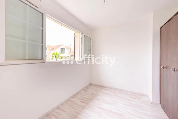 Maison 6 pièces - 150 m² Exclusivité efficity