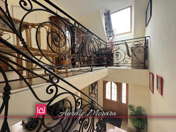Maison Le Controis En Sologne  41120,  5 pièce(s) 174 m2