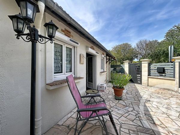 Maison à vendre  5 pièces - 103 m 2   VILLEJUIF  - 94