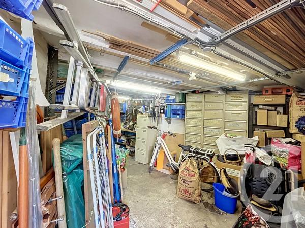 Maison à vendre  5 pièces - 103 m 2   VILLEJUIF  - 94