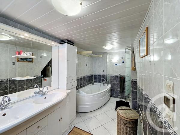 Maison à vendre  5 pièces - 103 m 2   VILLEJUIF  - 94